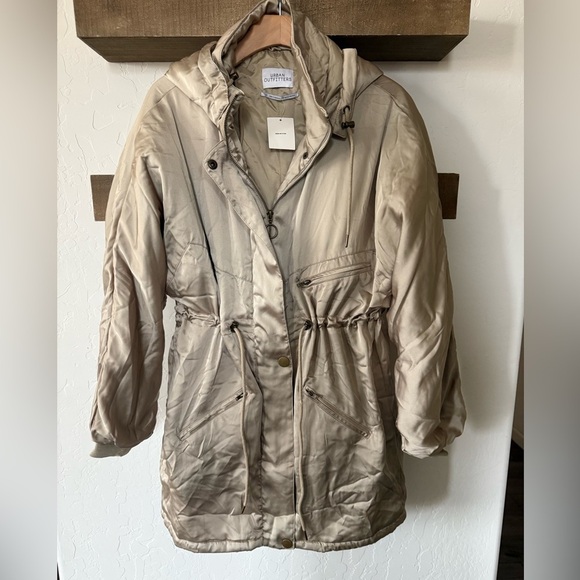 Urban Outfitters|Beige long line puffer coat jacket with cinched waist••NWT,boho - Picture 4 of 15